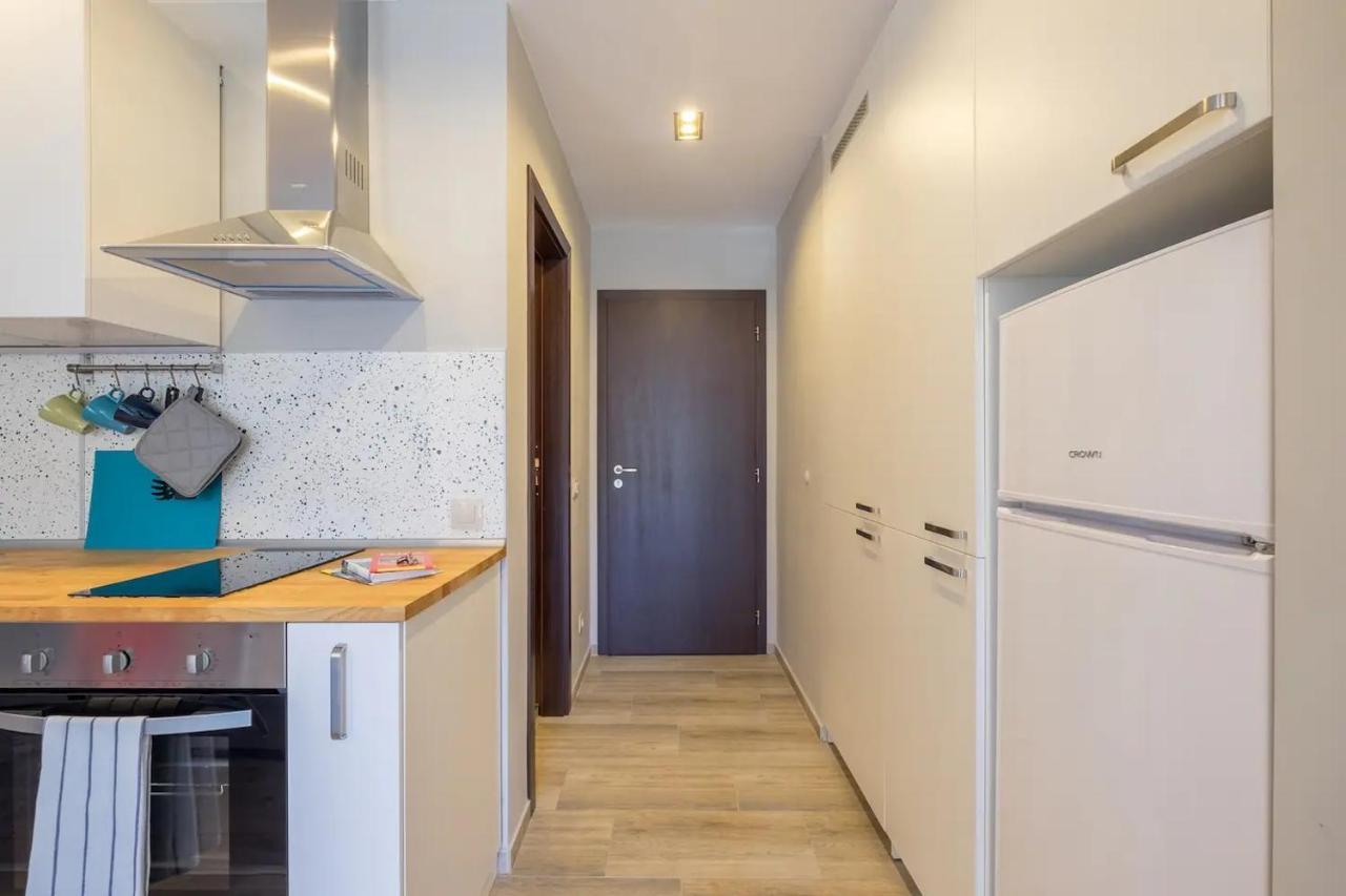 Quiet & Airy Modern Apt. Top Centre Free Parking София Экстерьер фото